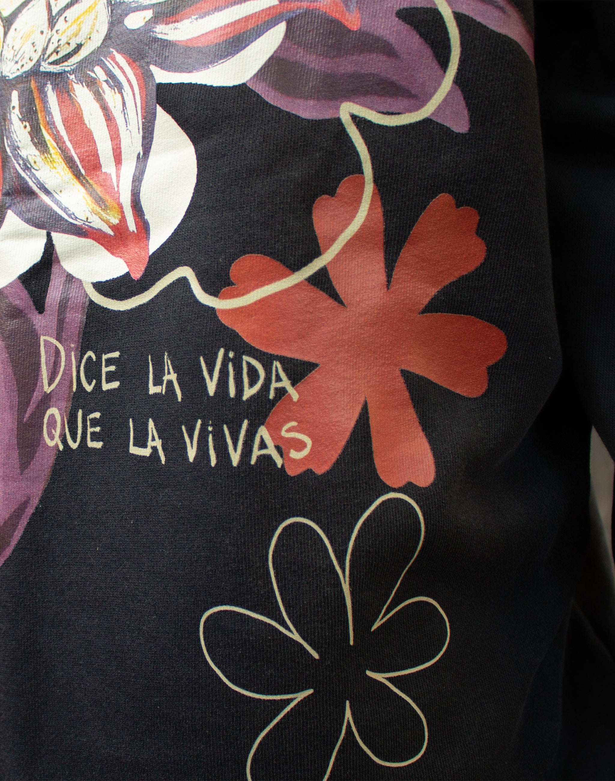 Buzo - "Dice la vida que la vivas"