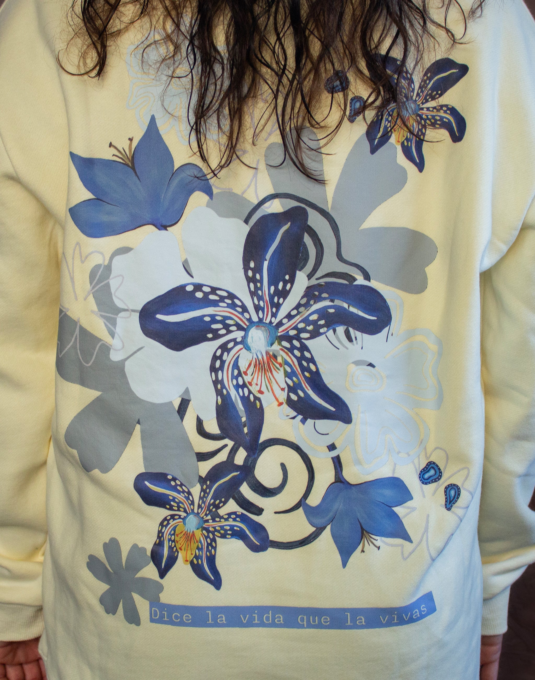 Buzo - "Dice la vida que la vivas"