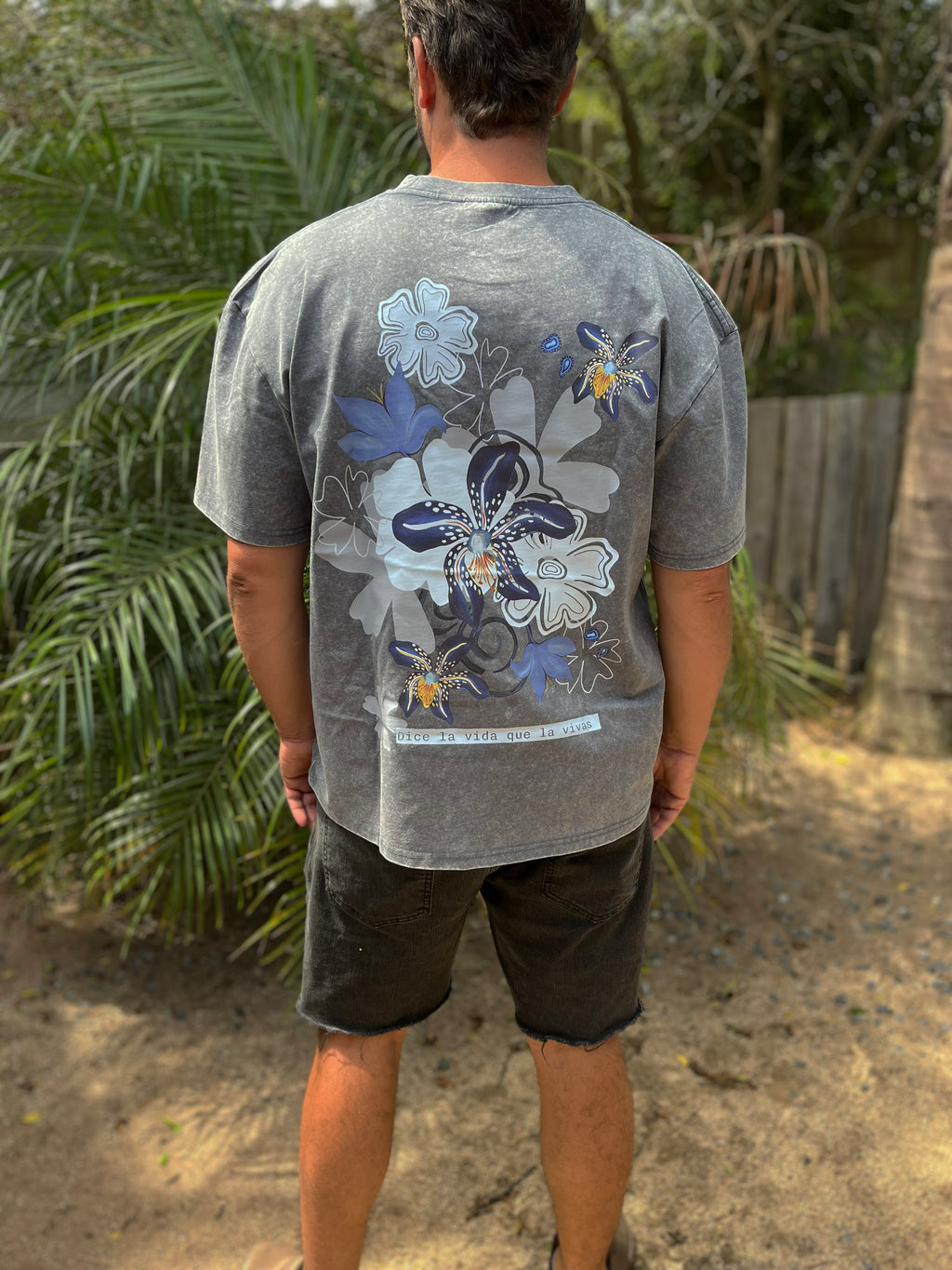 Remera "Dice la vida que la vivas"